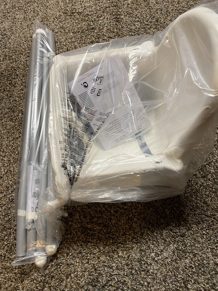 Trona ANTILOP de Ikea con cinturón de seguridad, color blanco, plata y ANTILOP Highc Foto 2 de 4