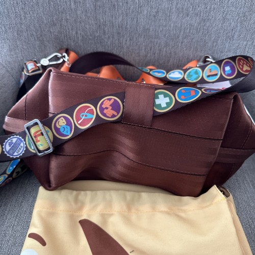 Harveys Disney Pixar Up Russell Park Hopper Seatbelt Backpack + Dust Bag - Picture 8 of 10