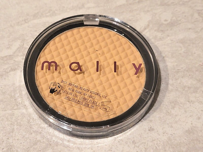 Mally Liquifuse Pressed Powder Foundation FAIR ~ full size, sealed