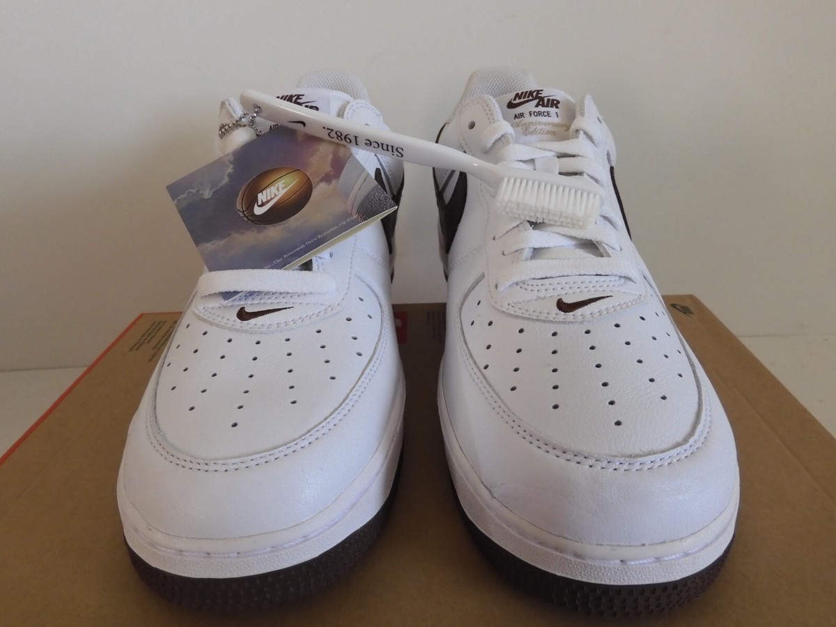 NIKE AIR FORCE 1 LOW RETRO WHITE-CHOCOLATE-METALLIC GOLD SZ