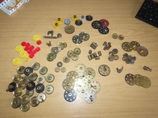 BV379: Meccano Pulleys, Flanged wheels, Couplings, Collars, Pinions & Gears 110