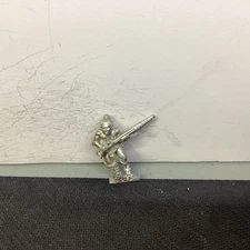 Warhammer 40k- Necromunda Ratskin Brave with Skin OOP metal MS11226
