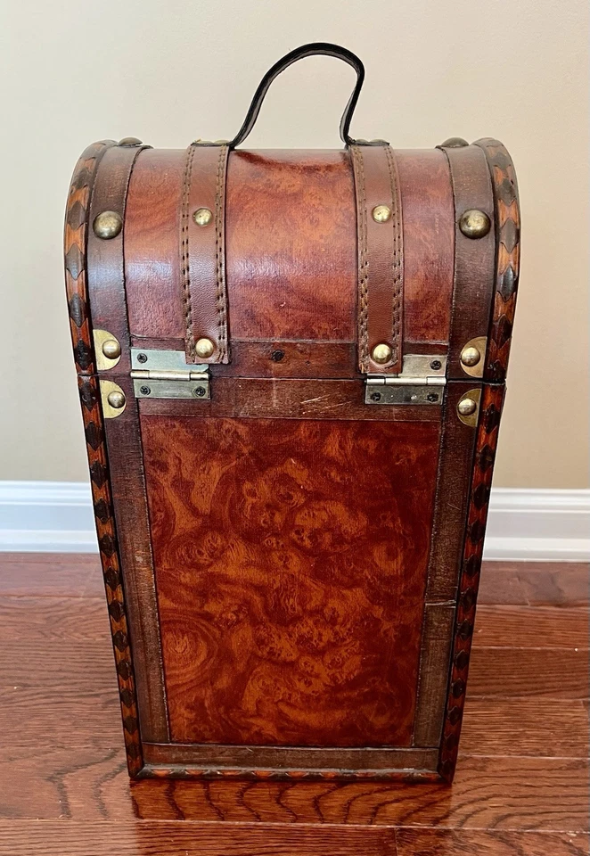 Estuche vintage para dos botellas de vino boho imitación cuero madera tachonado caja de vino portador Foto 3 de 4