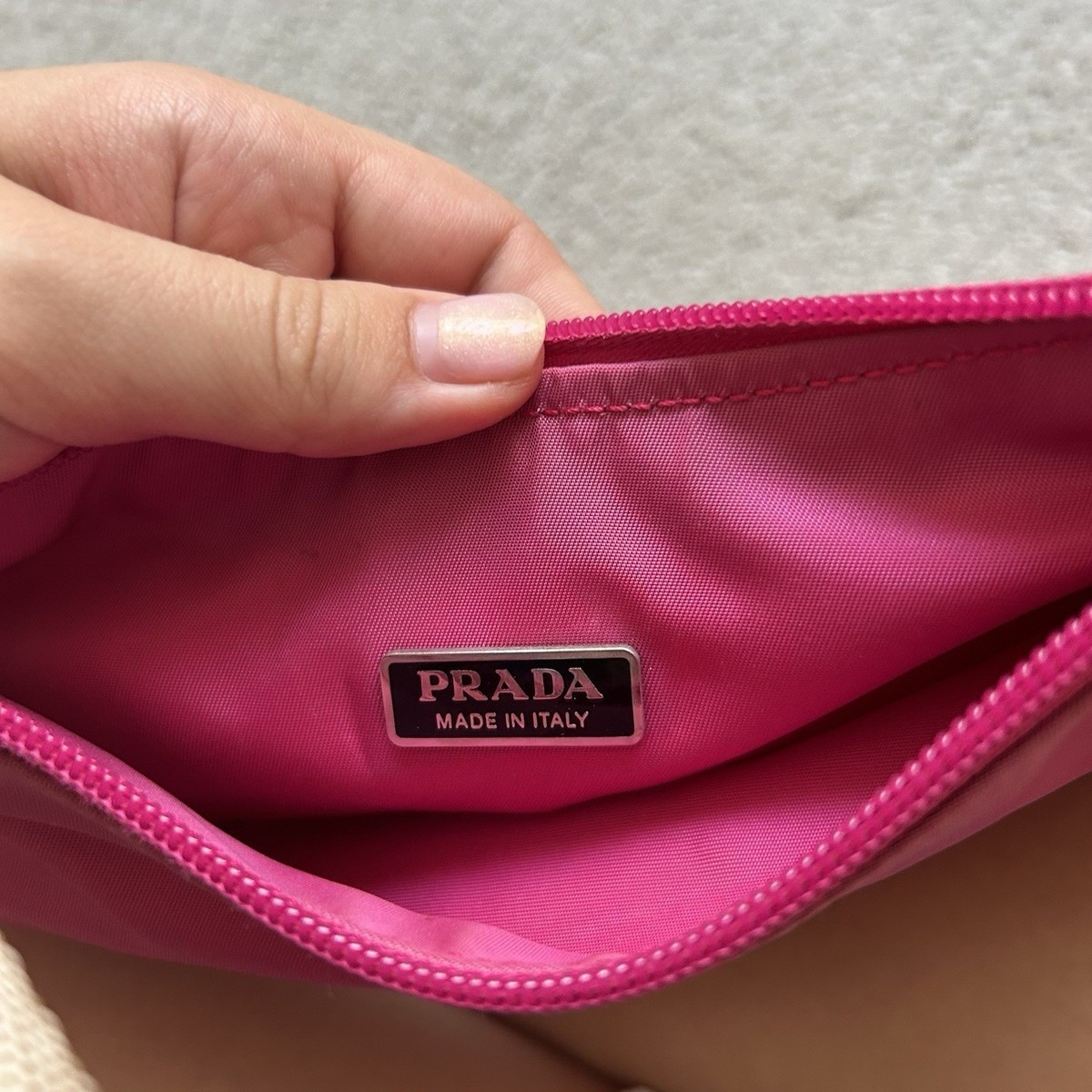 Authentic Prada Pink Nylon Tessuto Messenger Mini Hobo Bag Y2K Re