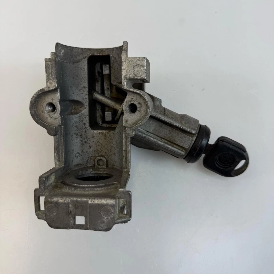 92-99 BMW Serie 3 E36 325i Cerradura de encendido Carcasa Llave Valeo 11615510 OEM Foto 4 de 4