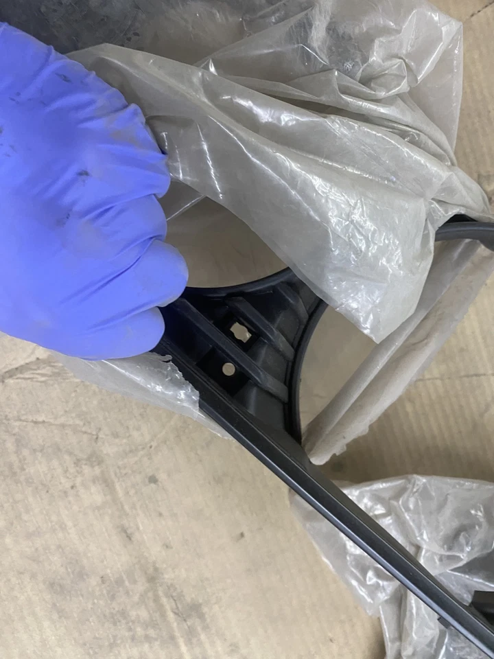 Rare New Old Stock BMW 7 E23 Right Side Grille for Headlamp Assembly OEM Vintage - Image 3 of 4