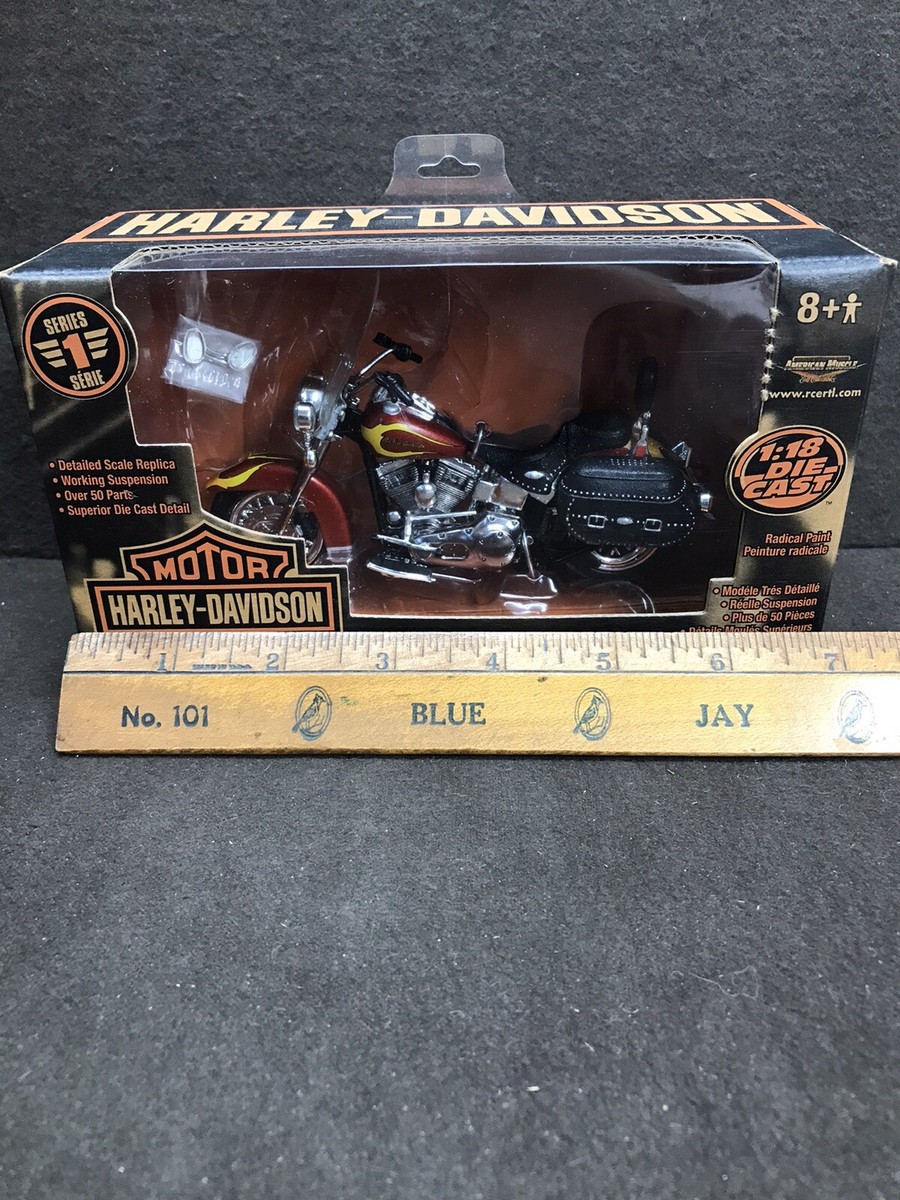 RC Ertl Series 1 Harley Davidson 2003 Heritage Softail Classic 1