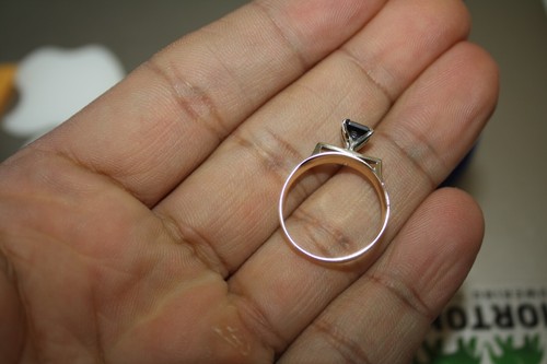 100% Vintage 9k Solid Yellow Gold 0.75ct Sapphire Solitaire Ring Sz 7.25 or O - Picture 14 of 16
