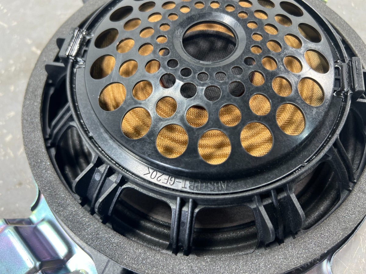 2013-2018 LEXUS ES 350 REAR AUDIO STEREO SUBWOOFER SPEAKER