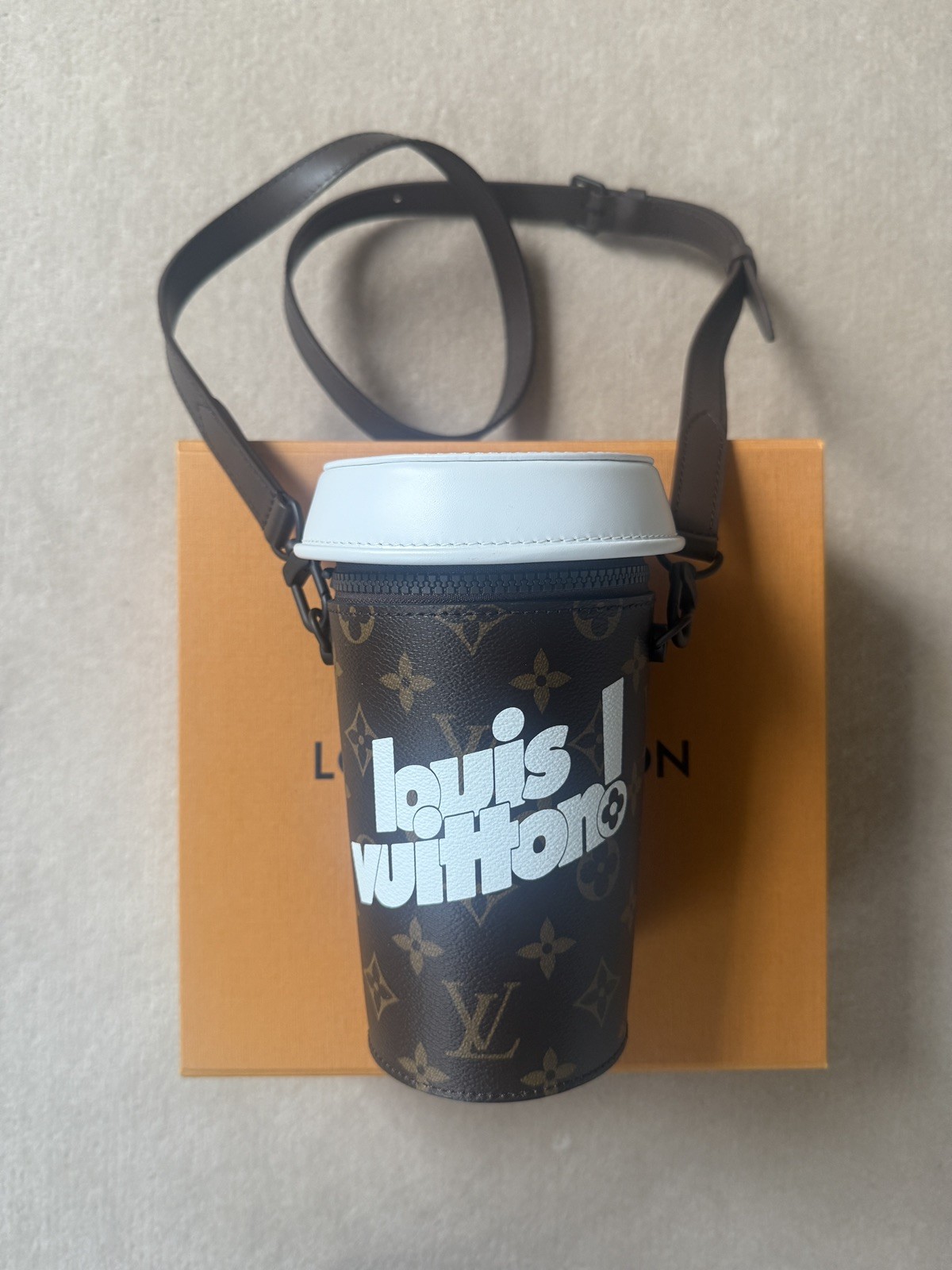 Rare Louis Vuitton Monogram Coffee Cup Bag by Virgil Abloh image 3
