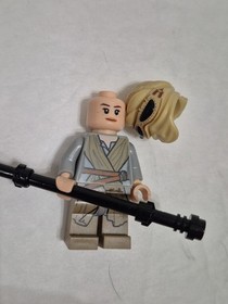 Lego Star Wars Rey Minifigure sw0677. from set 75099. no hair piece