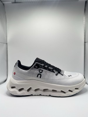 On Cloud Cloudtilt Black/Ivory Gr. 45 Neu mit Karton
