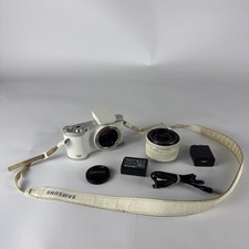 Samsung NX300 Camera White with 20-55mm Lens Battery  Charger