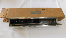 Nos Oem Ford 1965 Fairlane Radio Delete Dash Bezel Trim - Base Models Nos Oem Ford 1965 Fairlane Radio Delete Dash Bezel Trim - Base Models