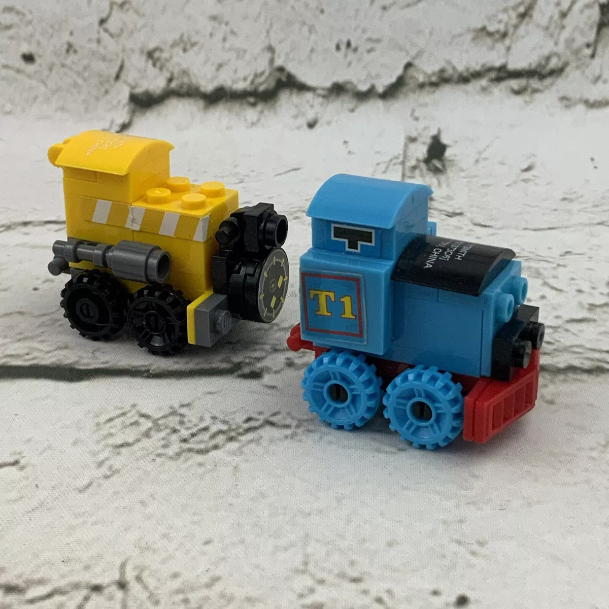 Building bricks tiny 2025 train