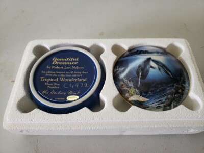 1993 Danbury Mint Tropical Wonderland Beautiful Dreamer Music Box C4972