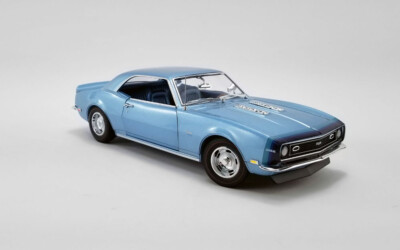 Chevrolet Camaro SS 1968 - Unicorn (blau) Die-Cast Modell - A1805717 Maßstab 1:18