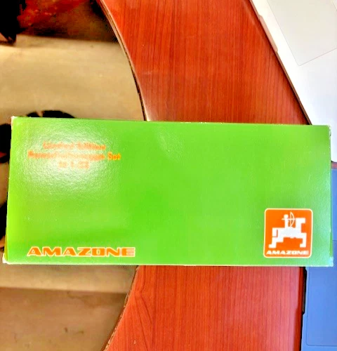 Fendt with Amazone Speed Disc 1:32 - Image 3 of 3