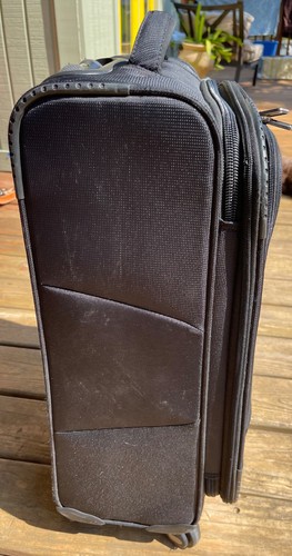 Travelpro Luggage 21 inch Expandable Choice of Flight Crews Carry-On Black - Picture 6 of 19