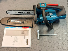 Makita DUC254 Chainsaw fully cleaned and including brand new Oregon Chain