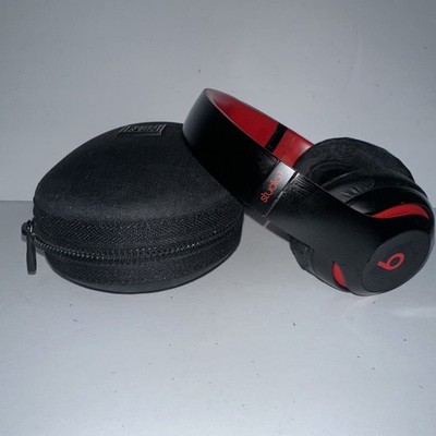 Beats Studio3 Wireless Headphones Beats Decade Collection (NEEDS NEW PADS)