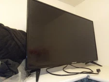 Element Smart TV 32 inch with HDMI for Security Cameras 