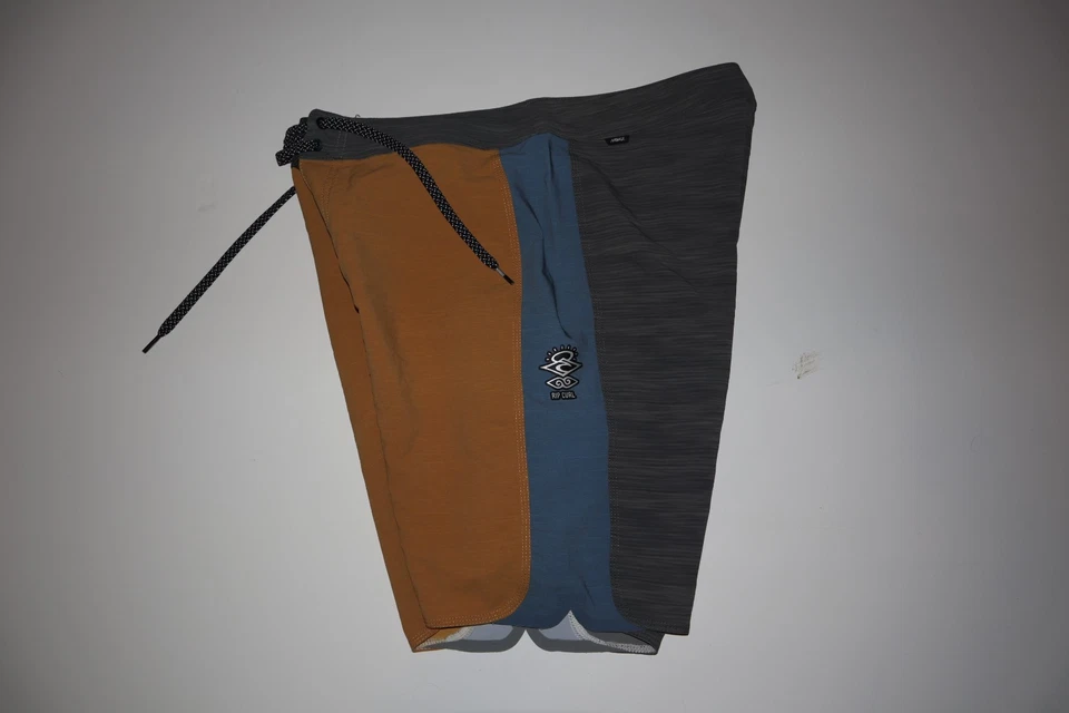 Boardshorts Rip Curl Mirage Color Block Swim Surf para hombre talla 32 Foto 3 de 4