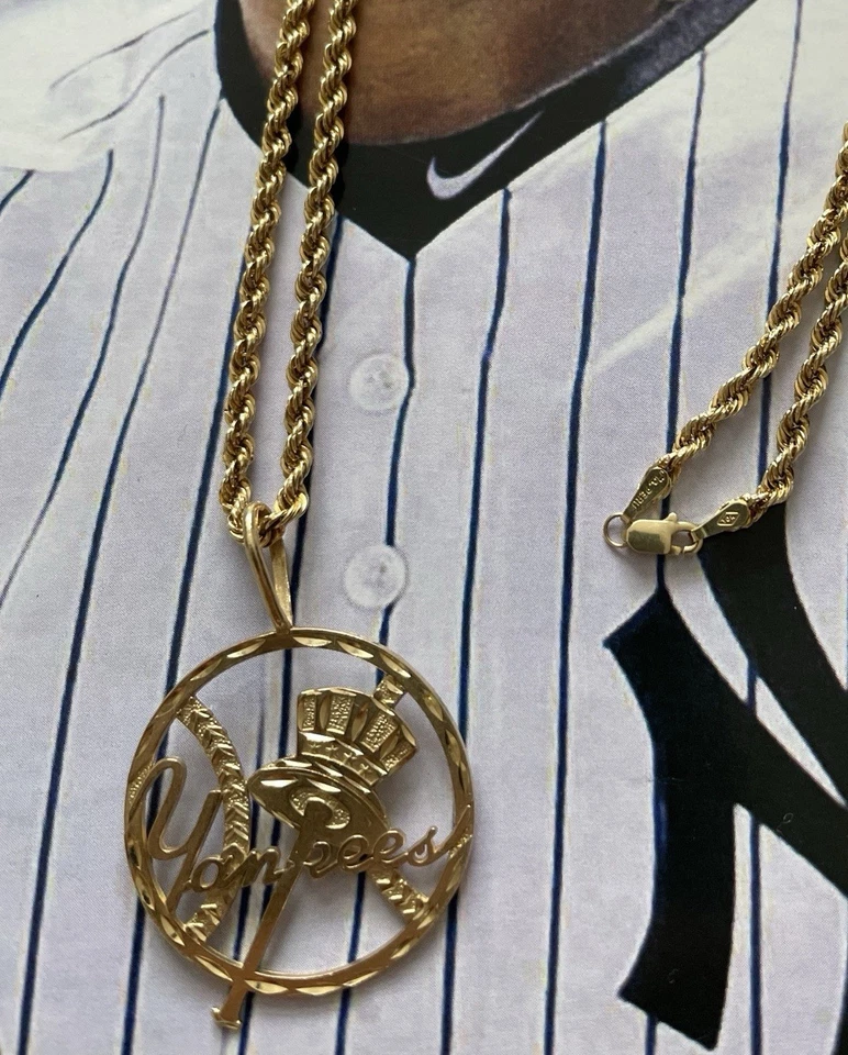 Sombrero de copa 14k Y-G logotipo de Michael Anthony Yankees de Nueva York con cadena de oro 10k Foto 3 de 4