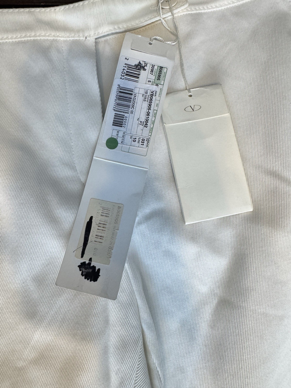 Valentino NWT Women’s Wide Leg Textured White Cotton Pants Sz US 6 thumbnail 4