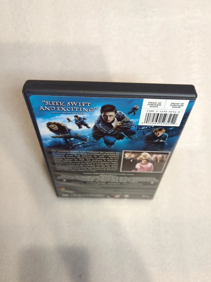 Harry Potter and the Order of the Phoenix DVD Full screen Edition. No Scratches. - Image 3 of 4