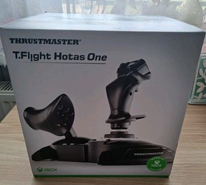 THRUSMASTER T FLIGHT  HOTAS ONE  FÜR DIE XBOX / CONTROLLER 1X BENUTZT WIE NEU !