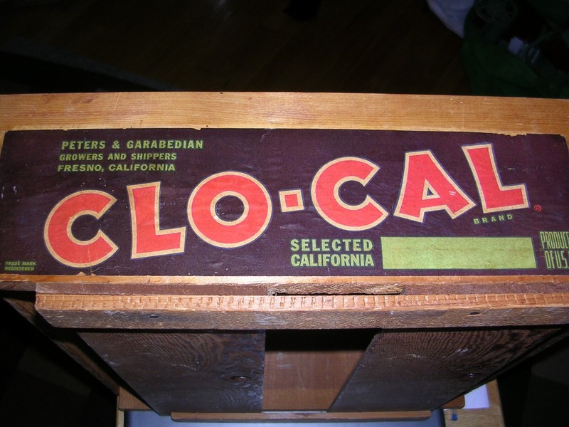VINTAGE Wood Produce Carry Tray CLO-CAL BRAND Peters & Garabedian Fresno, Calif