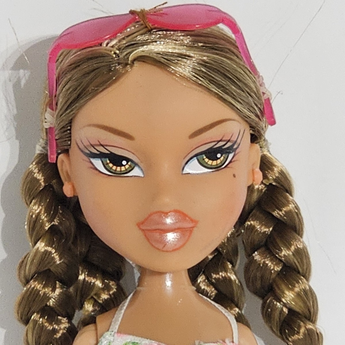 Bratz Hot Summer Days Yasmin Doll MGA RARE Incomplete | eBay