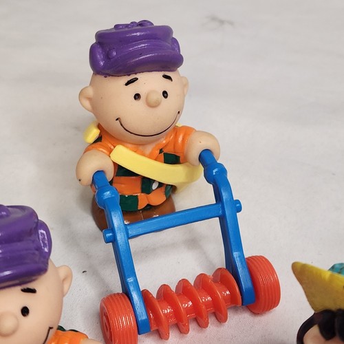 Vtg 1989 McDonalds Happy Meal Charlie Brown Lucy Peanuts Garden Farm Set 14pcs - Picture 9 of 13