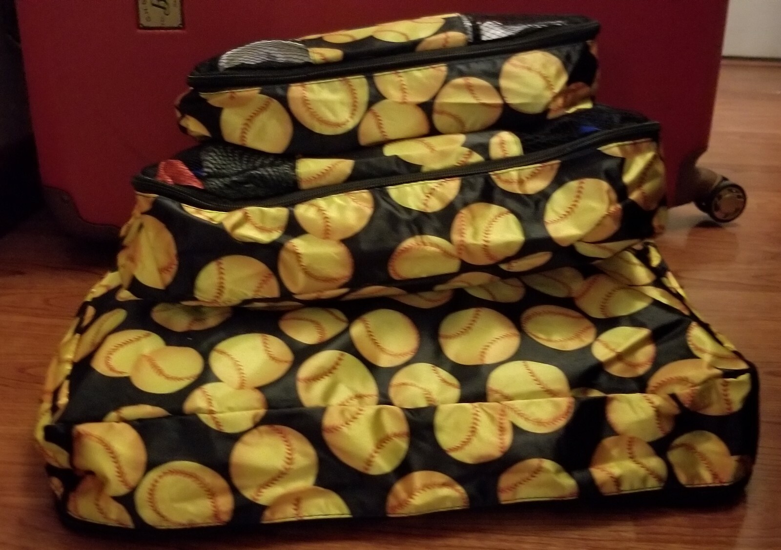 Packing Cubes - Luggage Organizers Storage Bags - 3 piece set - Brand New