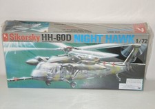 Construction Maquette avion Sikorsky HH-60D Night Hawk 1/72 HOBBY CRAFT Neuf