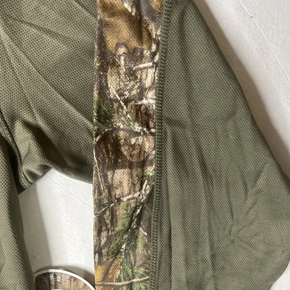 Men's Hunting Shirt REALTREE Polyester 1/4 Zip Long Sleeve Olive With Camo - Image 2 of 4