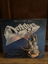 DOKKEN - TOOTH AND NAIL - Elektra 60376-1
