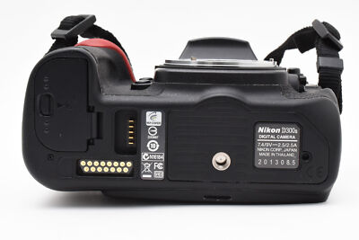 Nikon D300S MB-D10 junkobo_1998 Amazon.com : Nikon MB-D10 Multi Power Battery Pack for Nikon D300