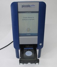 LOT-2 ABAXIS PICCOLO XPRESS CHEMISTRY ANALYZER 1100-1000 *PARTS OR REPAIR* T5-WH