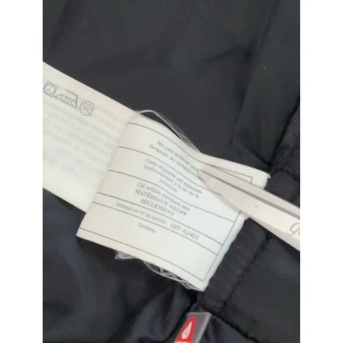 Y2K Black Quilted Insulated Utility Vest Gorpcore Techwear image 4
