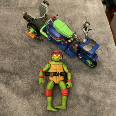 Teenage Mutant Ninja Turtles: Mutant Mayhem Battle Cycle & Raphael Action Figure