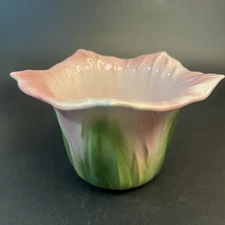 Vtg Pink & Green Lilly Tulip Shaped Ceramic Planter Italy Painted Flower Pot 8"