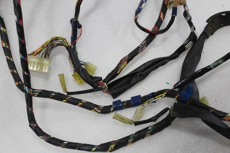 TOYOTA SUPRA 1982 1983 1984 1985 1986 CARROCERÍA ARNÉS DE CABLEADO 82161-14300 Foto 2 de 4