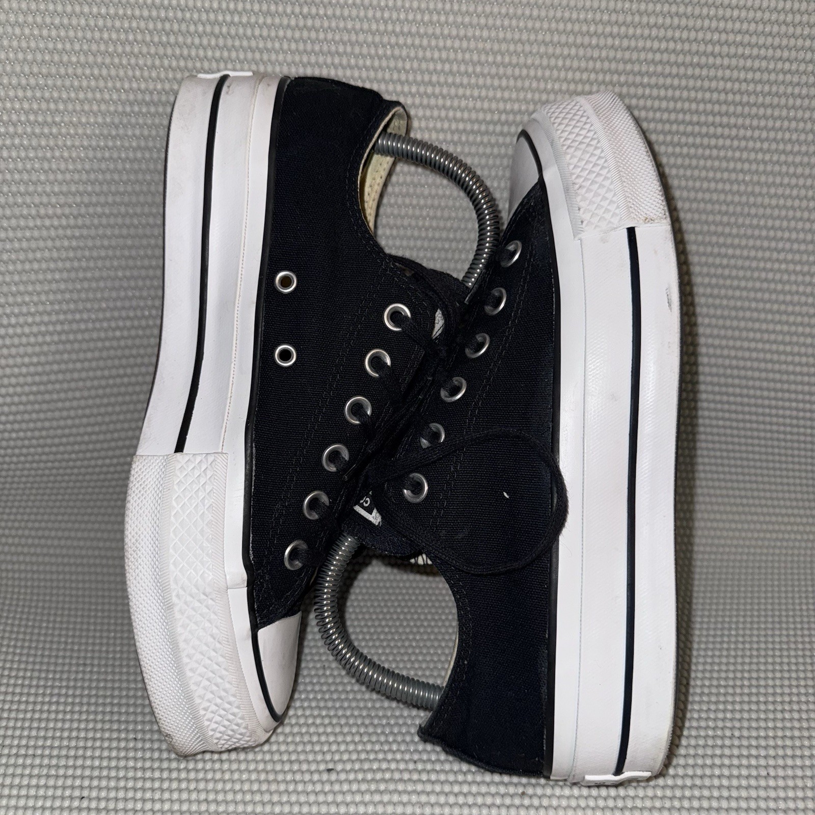 Converse Chuck Taylor All Star Lift Platform Leather Ox Black White Shoe Size 8 thumbnail 4