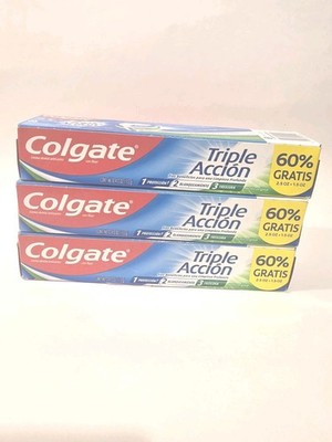 Colgate Triple Action 4.0 Oz Crema dental anticaries con fluor Pack Of 3