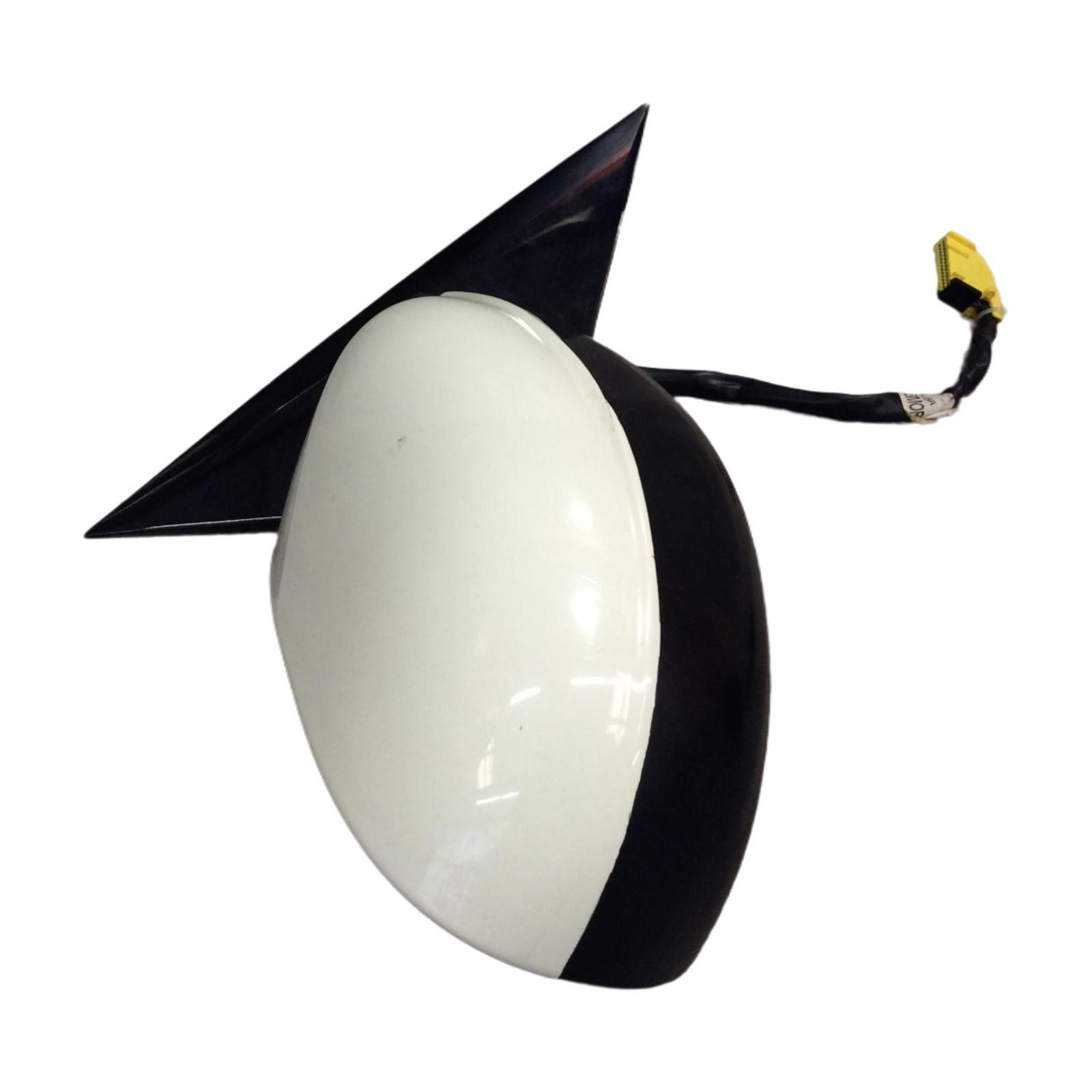 2007 Maserati Quattroporte Right Passenger Side Door Mirror White Factory OEM