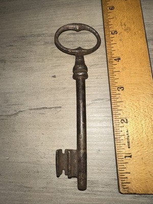 Antique Large Iron Skeleton Key 5 inch Legit Key Jailer Key Etc. Unique Head