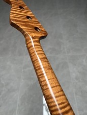 NEW AAAAA 20frets gloss DIY Roasted Flame Maple Fretless Jazz Bass Guitar Neck