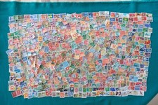 SUISSE : + de 800 Timbres Oblitérés tous Décollés à trier 